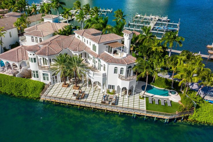 Are Real Estate Sales Public Records in Florida